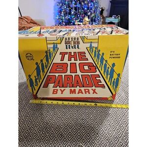 Vintage MARX Toy The Big Parade Marching Soldiers W/ Guns Drums- Does Not work